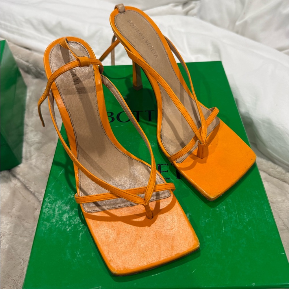 Bottega Veneta Orange strappy Heels